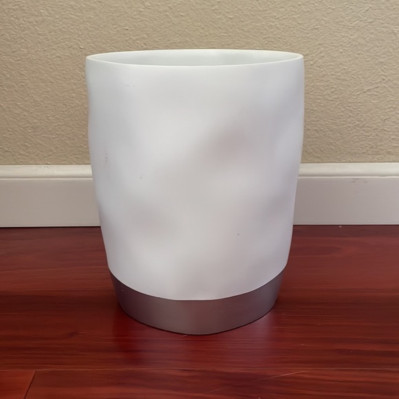 Kassatex Toss Trash Garbage Waste Bathroom Bin - Picture 8 of 8